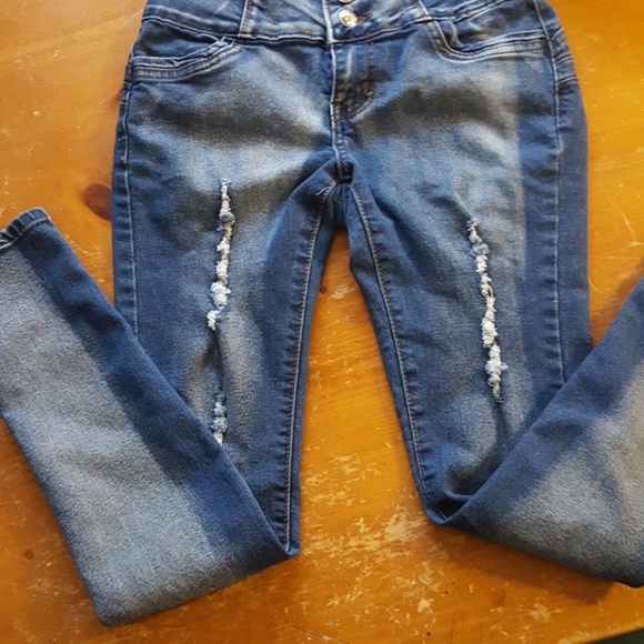 Deep blue super high rise jeans. Jr. Size 3  EUC - Picture 2 of 5